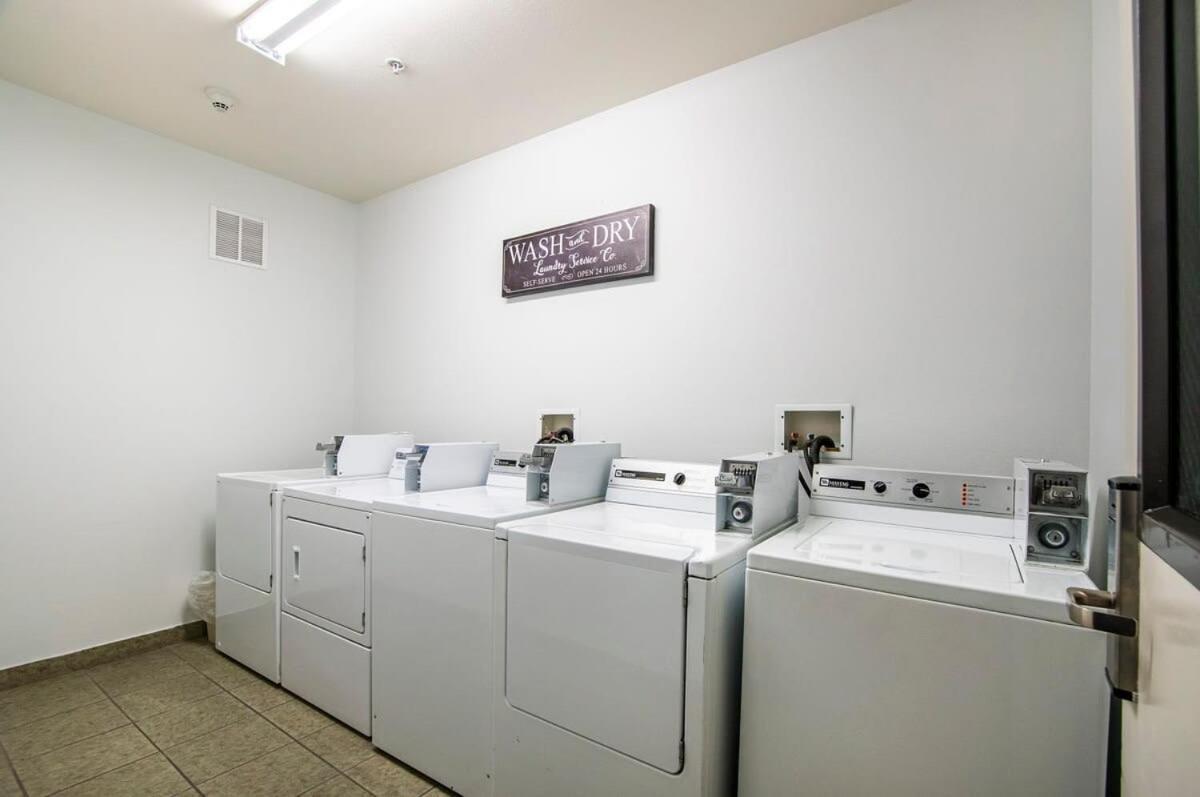 Sierra Vista Studio Apartment With Full Kitchen And King Bed 外观 照片